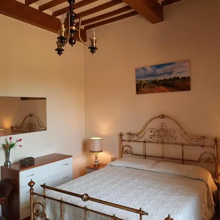 Apartament Confortevole Bilocale A Pochi Chilometri Dal Mare Con Ampia Terrazza Privata E Vista Sulla Campagna Toscana *