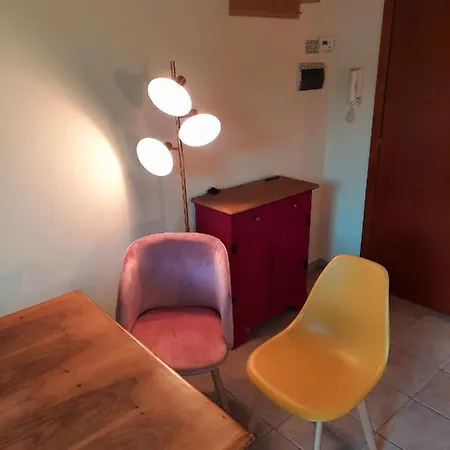 Apartment Confortevole Bilocale A Pochi Chilometri Dal Mare Con Ampia Terrazza Privata E Vista Sulla Campagna Toscana